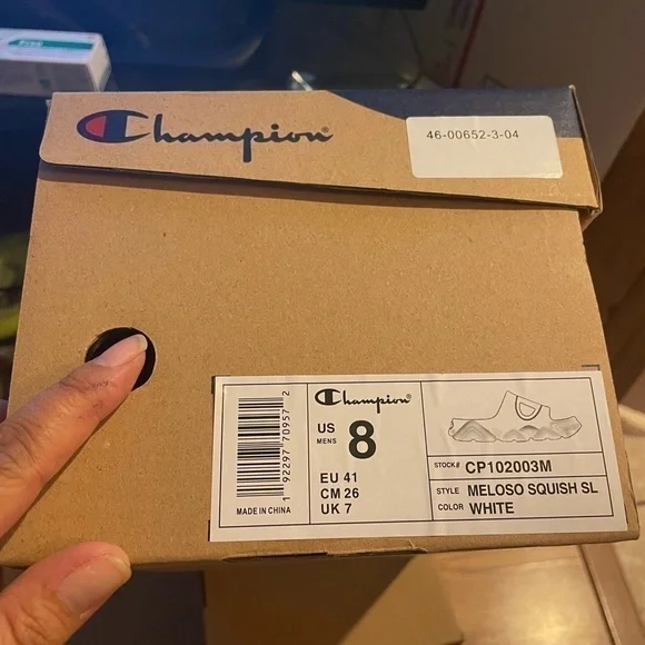 Brand New Champion Slides - Picture 2 of 4